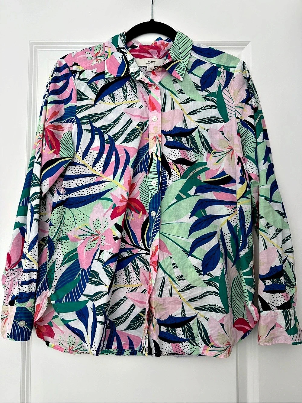LOFT Tropical Floral Print Button-Down Shirt Small